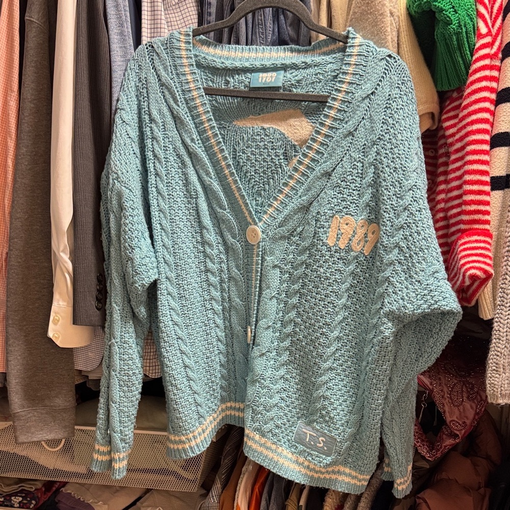 Taylor Swift 1989 Sweater